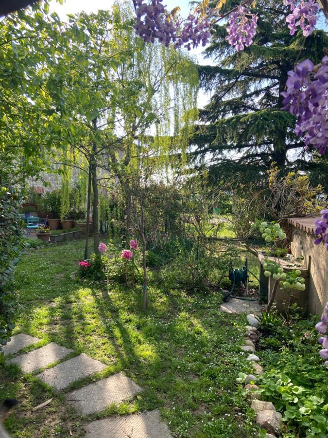 Monte Maino Bed & Breakfast Desenzano del Garda Bagian luar foto