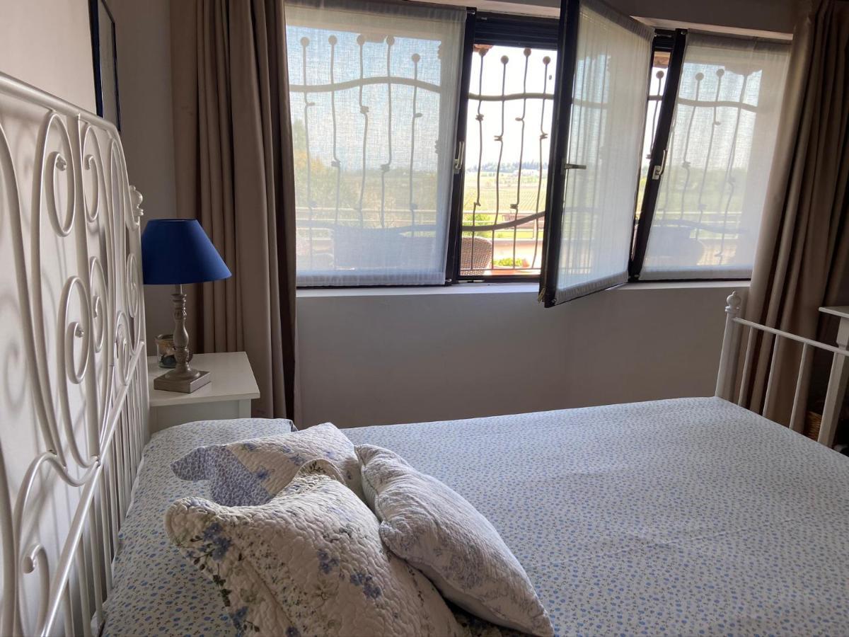 Monte Maino Bed & Breakfast Desenzano del Garda Bagian luar foto